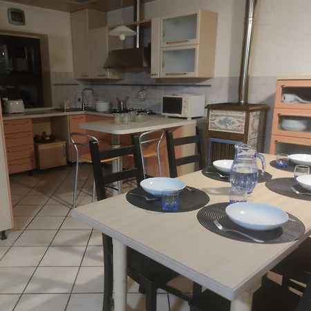 Appartamento La Dimora Del Borgo Pinerolo Esterno foto