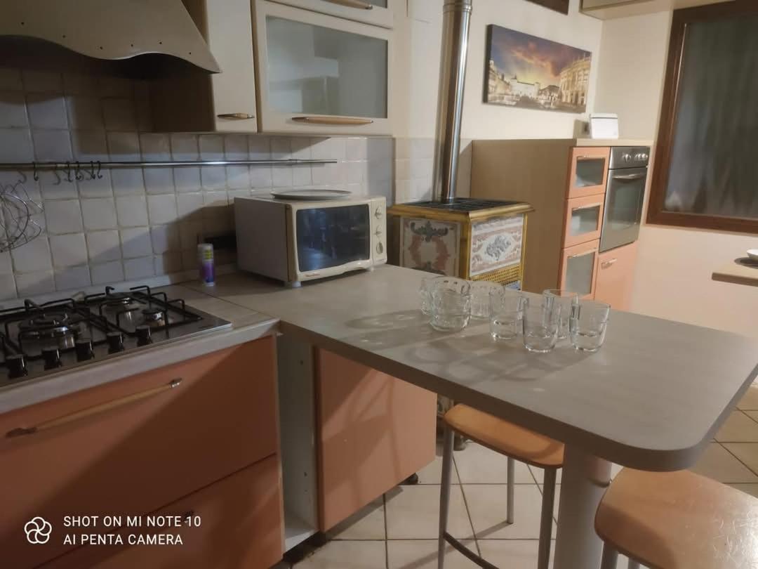 Appartamento La Dimora Del Borgo Pinerolo Esterno foto