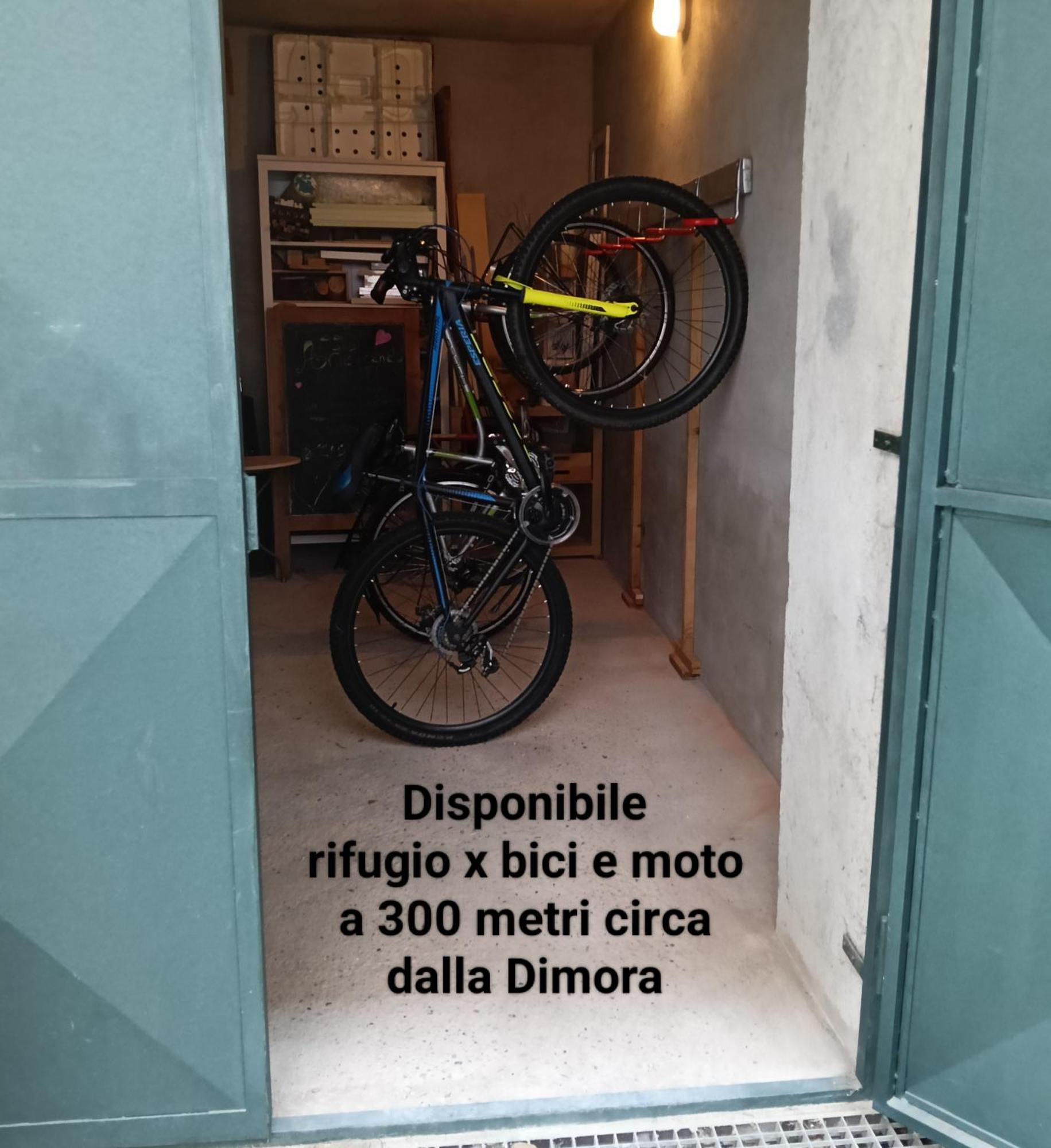 Appartamento La Dimora Del Borgo Pinerolo Esterno foto